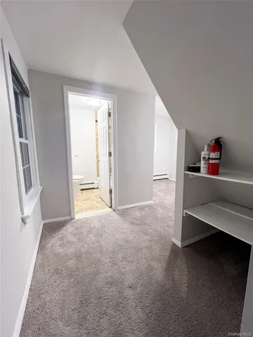 a view of livingroom with furniture