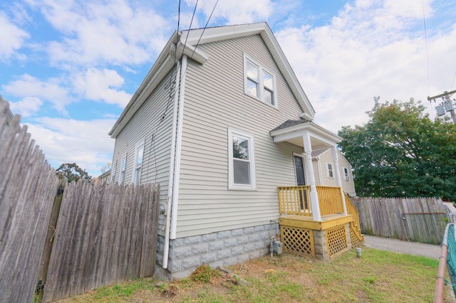 37 Rill Street Providence, RI 02908 - Photo 2 of 29 Gallery Image 2
