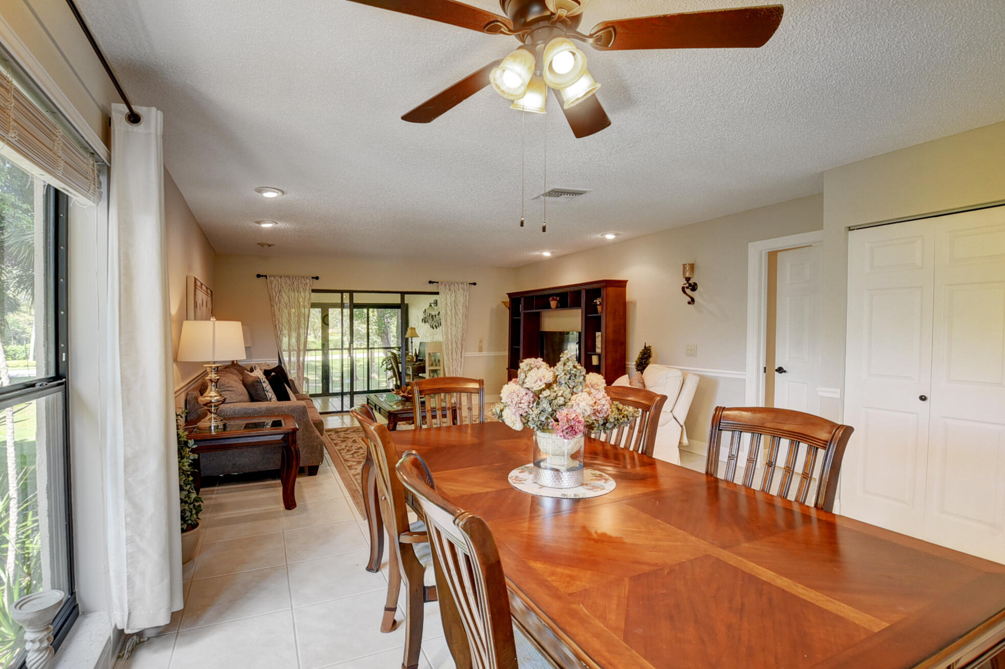 21848 Arriba Real, Unit 7B Boca Raton, FL 33433 - Photo 8 of 24 08_ebf_6644_5_6_7_8