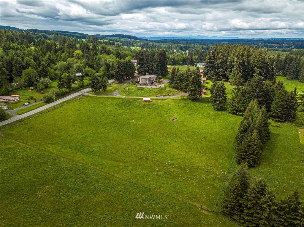 504 Tennessee Road Winlock, WA 98596 - Photo 40 of 40 a view of a lake with a yard