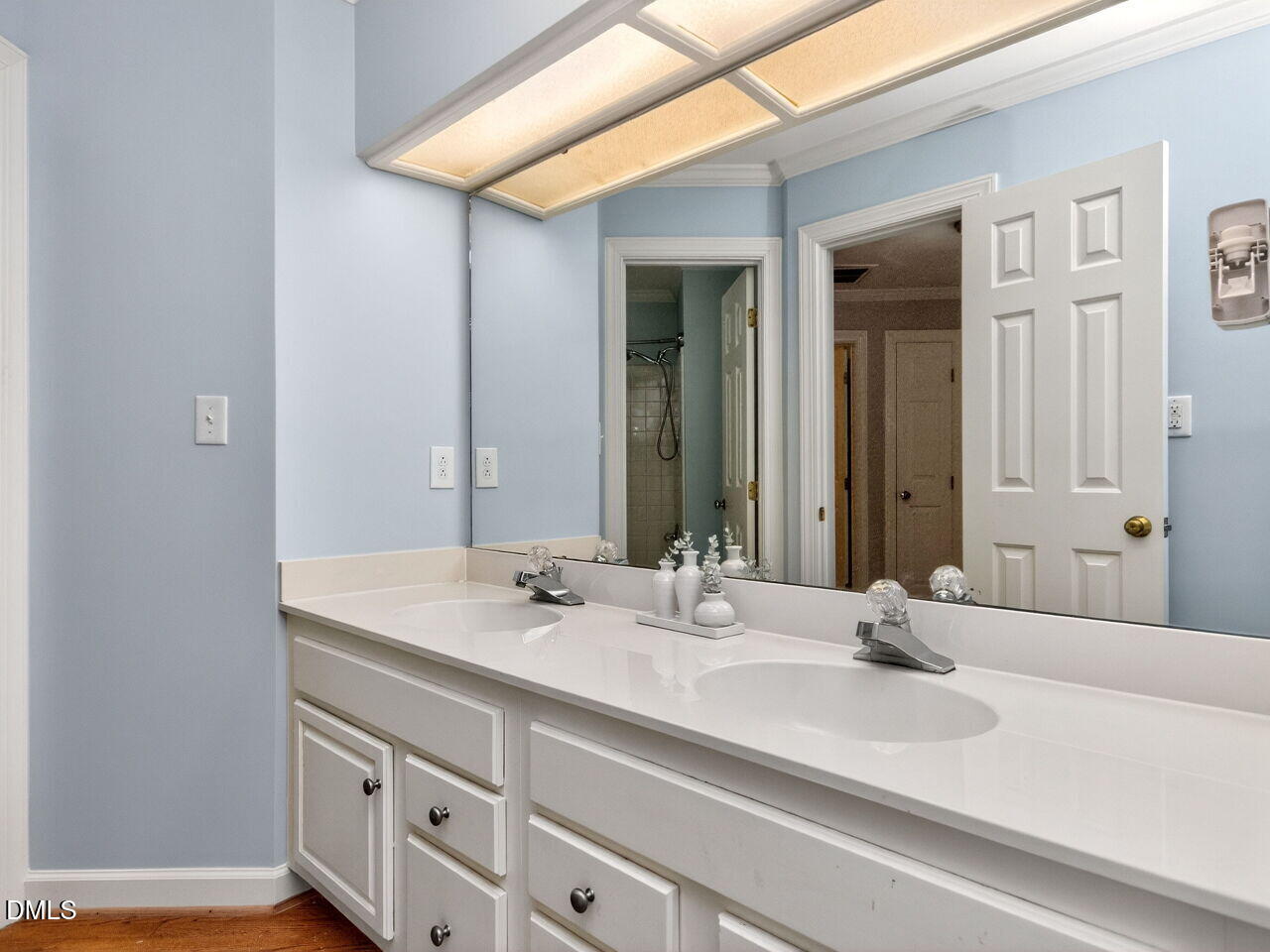 7902 Footman Way Raleigh, NC 27615 - Photo 16 of 20 Upstairs Bathroom