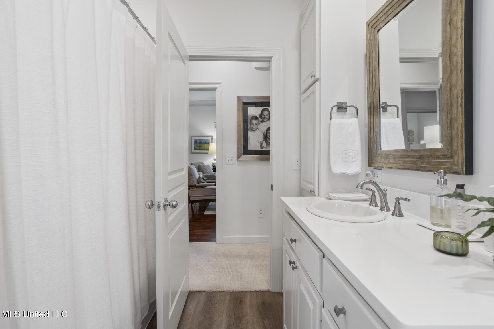 4 Waterford Place Jackson, MS 39211 - Photo 20 of 27 4 Waterford Place-24