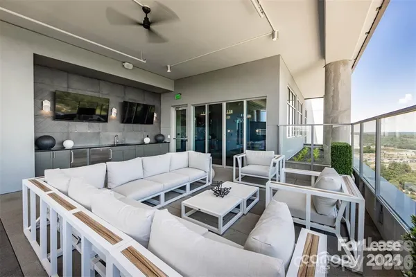 $2,129 | 13230 Ballantyne Corporate Place, Unit 117, Charlotte, NC 28277