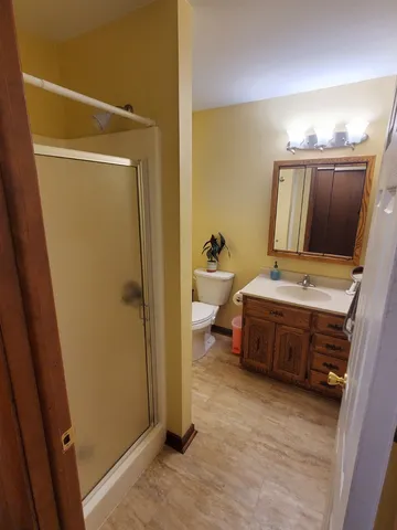 $325,000 | 457 Arlington Avenue, Elgin, IL 60120