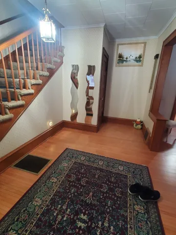 $325,000 | 457 Arlington Avenue, Elgin, IL 60120