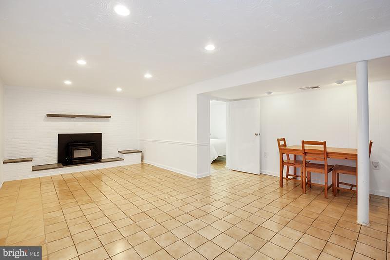 2002 Henry Road Rockville, MD 20851 - Photo 25 of 30 Basement