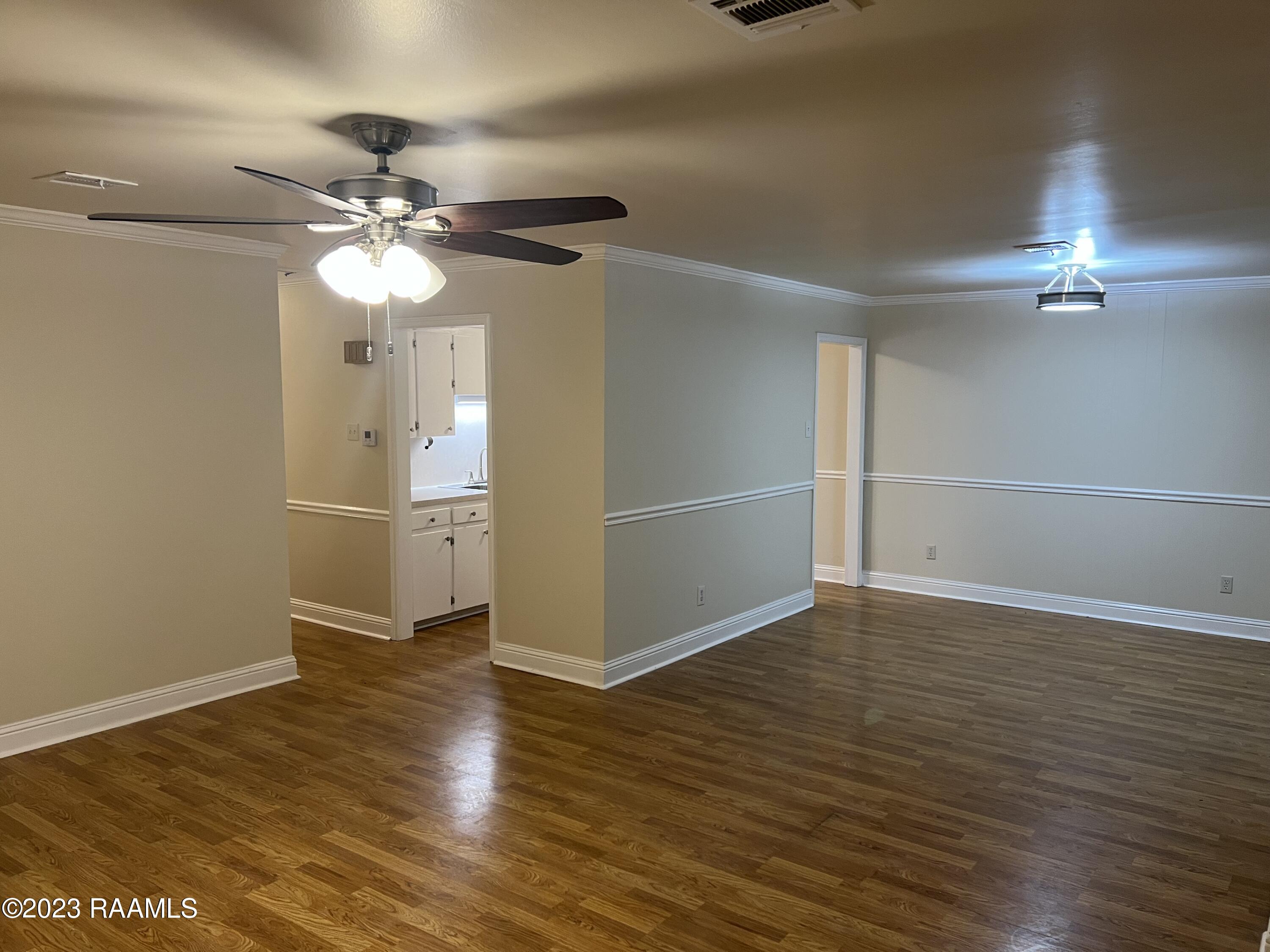 320 Rena Drive Lafayette, LA 70503 - Photo 7 of 20 IMG_5787