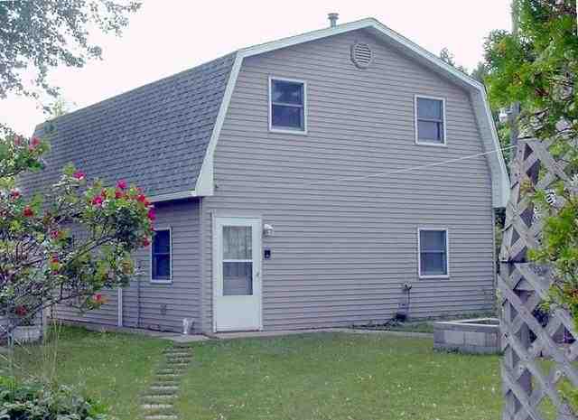 5022 Lakeshore Road Deckerville, MI 48427 - Photo 5 of 14 31008779-4.JPG