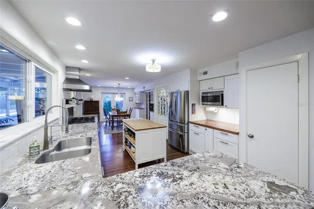 $799,000 | 2006 Northwest 104th Way, Gainesville, FL 32606