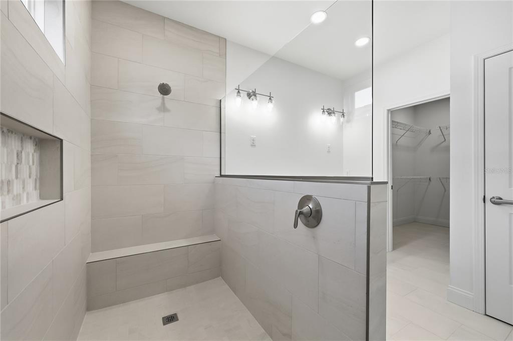 1064 Southwest 67th Drive Gainesville, FL 32607 - Photo 5 of 24