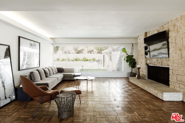 $9,999,990 | 248 North Glenroy Avenue, Los Angeles, CA 90049