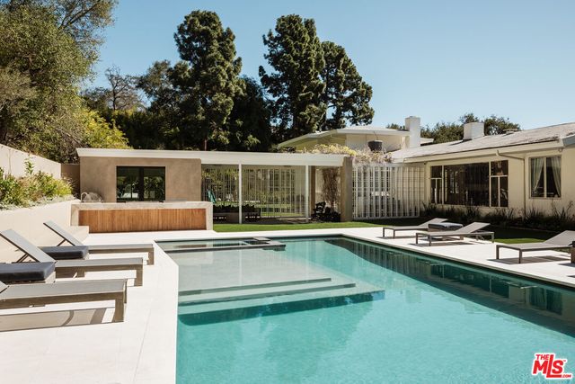 $9,999,990 | 248 North Glenroy Avenue, Los Angeles, CA 90049