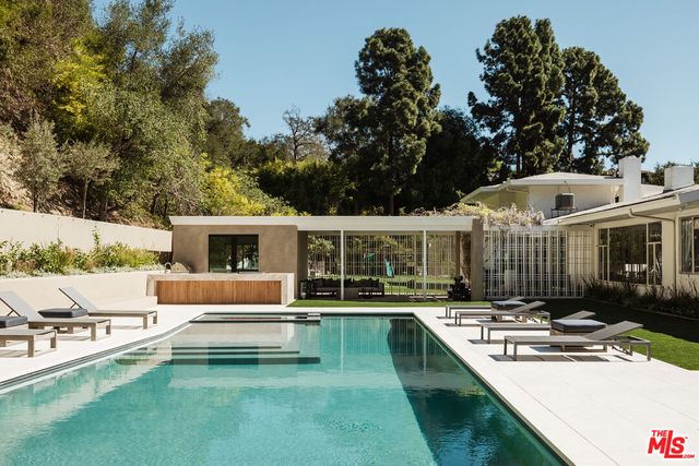 $9,999,990 | 248 North Glenroy Avenue, Los Angeles, CA 90049