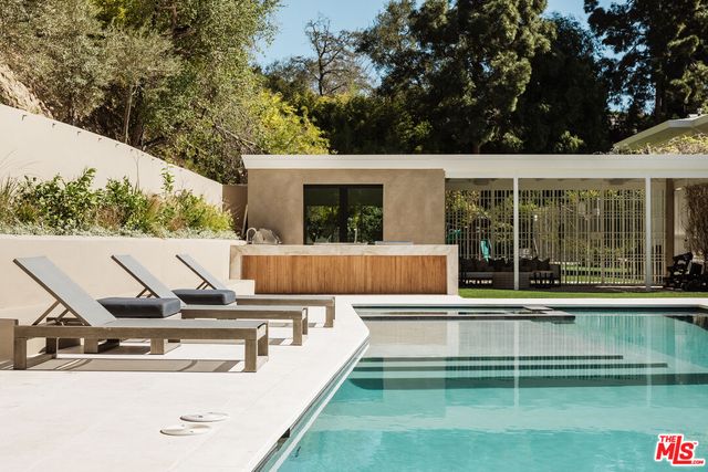 $9,999,990 | 248 North Glenroy Avenue, Los Angeles, CA 90049