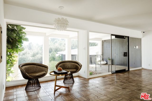 $9,999,990 | 248 North Glenroy Avenue, Los Angeles, CA 90049