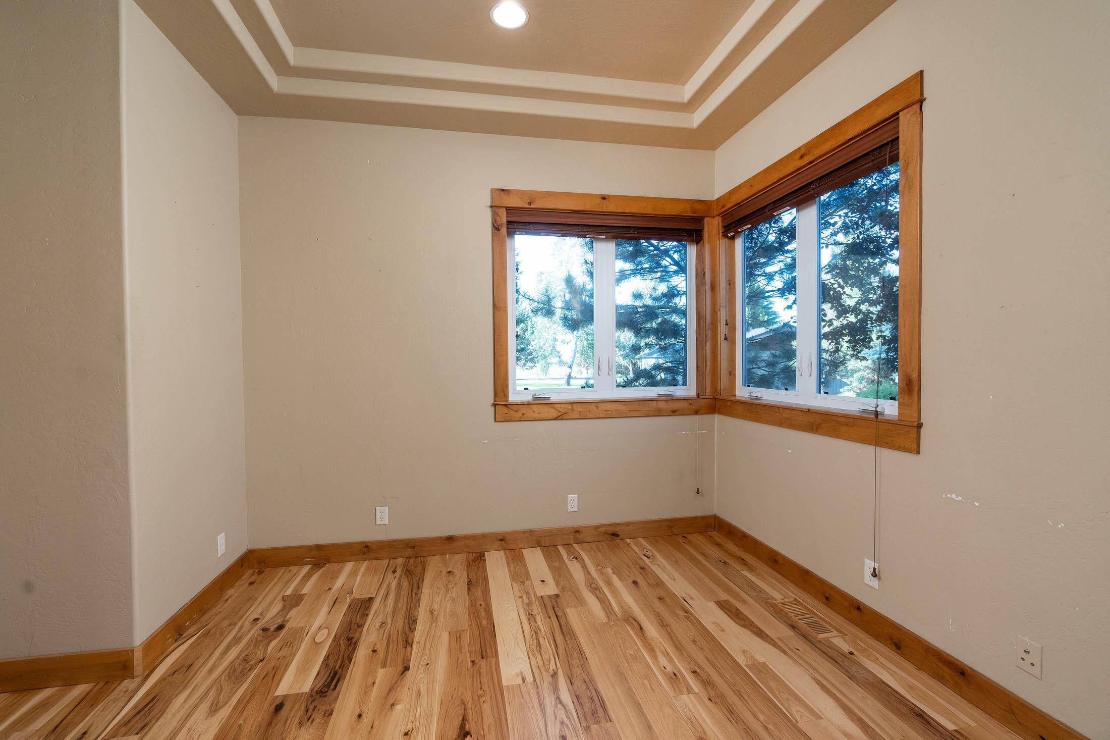 22425 Rickard Road Bend, OR 97702 - Photo 25 of 57 office