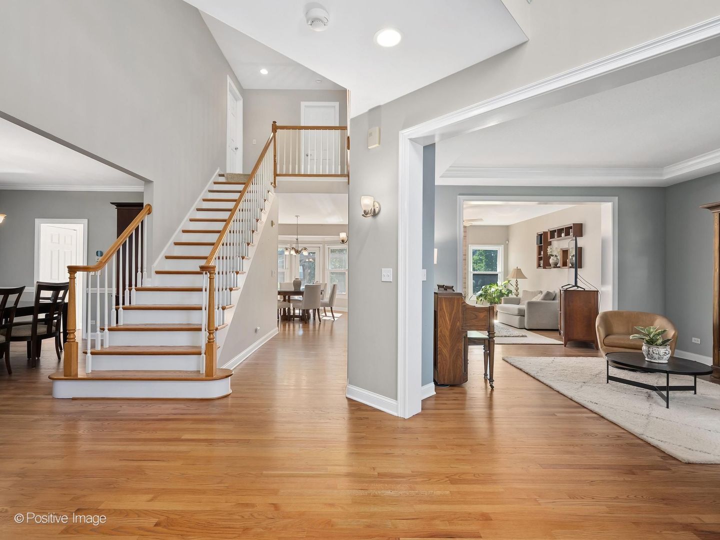 267 Walnut Street Elmhurst, IL 60126 - Photo 3 of 45