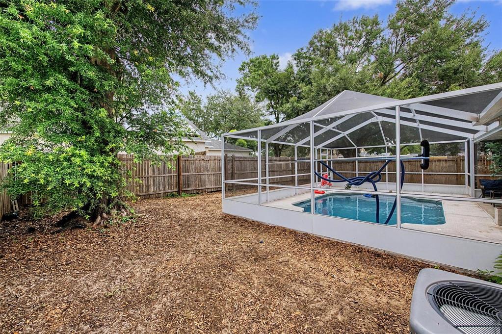 655 Sand Ridge Drive Valrico, FL 33594 - Photo 32 of 36