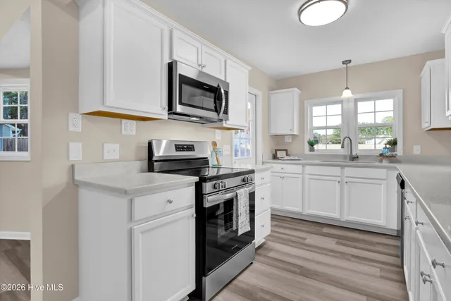 $315,000 | 106 Cottage Lane, Jacksonville, NC 28546