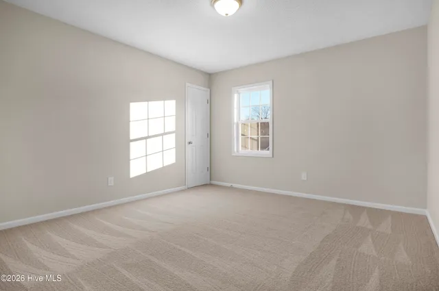 $315,000 | 106 Cottage Lane, Jacksonville, NC 28546