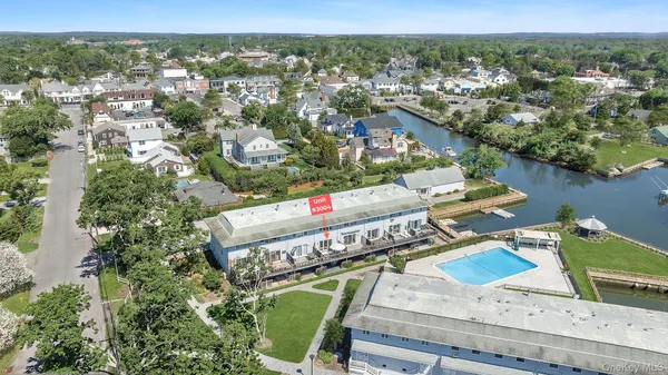 $1,799,000 | 3004 Mitchell Road, Westhampton Beach, NY 11978