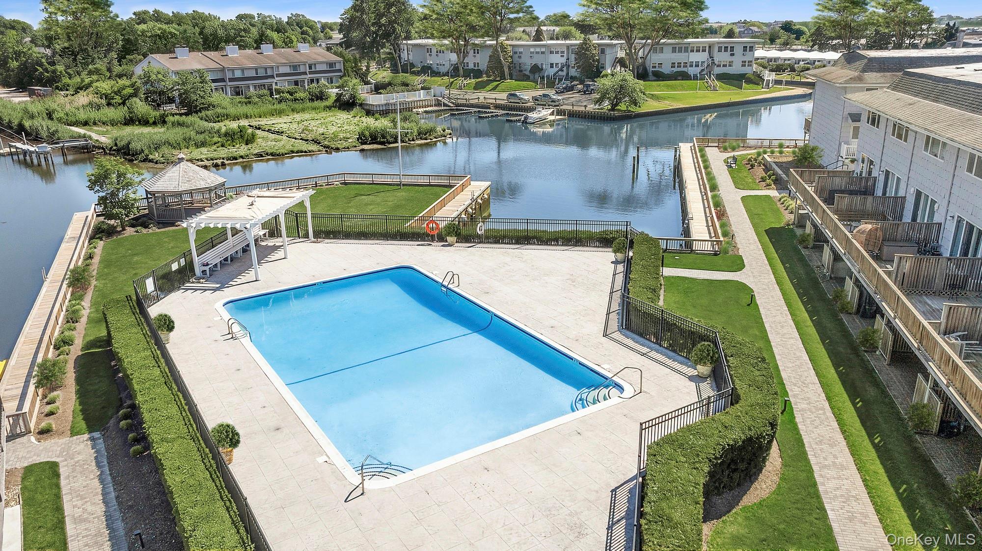 3004 Mitchell Road Westhampton Beach, NY 11978 - Photo 17 of 24