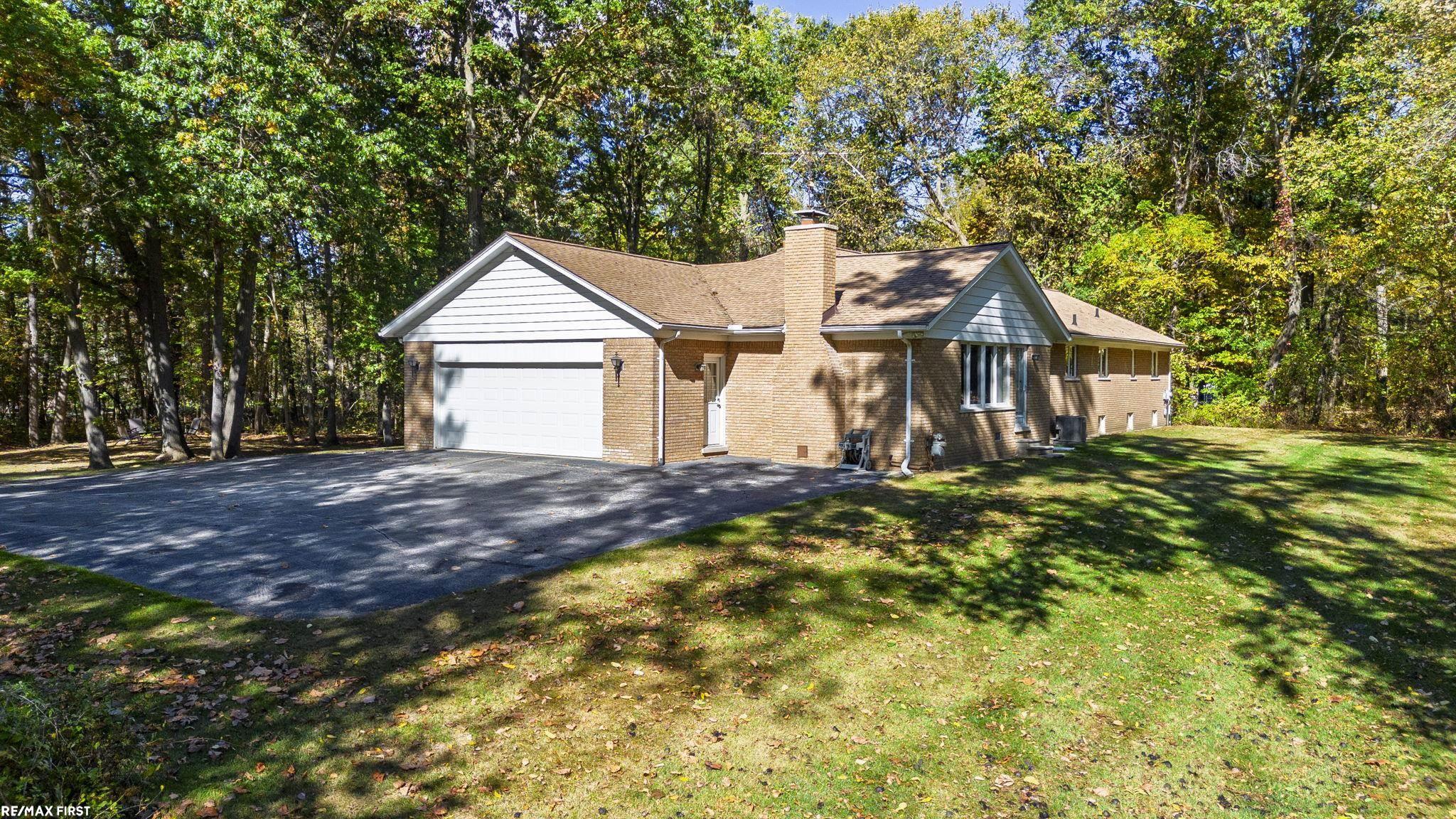 2285 East Gunn Road Washington, MI 48094 - Photo 5 of 63 Gallery Image 5