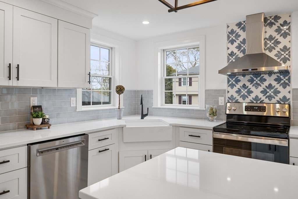 43 Needham Road, Unit 1 Danvers, MA 01923 - Photo 8 of 39 Gallery Image 8