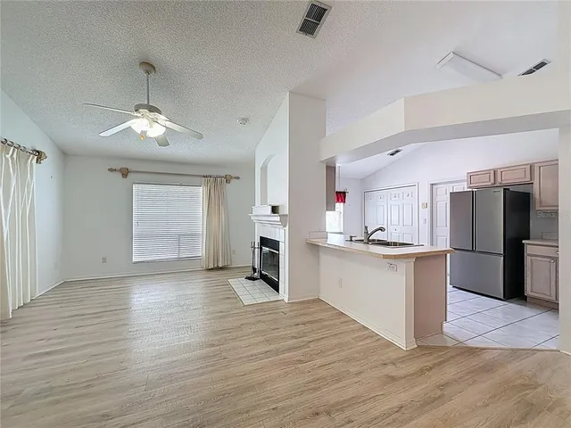 $279,900 | 3821 Doune Way, Clermont, FL 34711