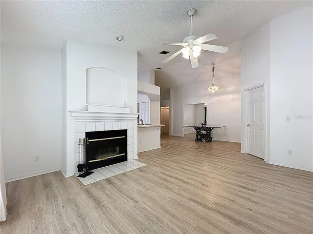 $279,900 | 3821 Doune Way, Clermont, FL 34711