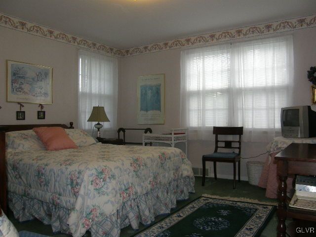1433 Springhouse Road Allentown, PA 18104 - Photo 14 of 25 Gallery Image 14