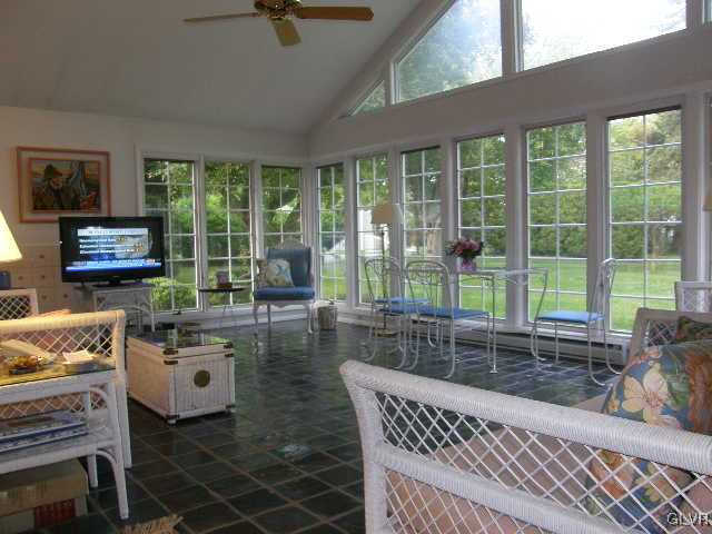 1433 Springhouse Road Allentown, PA 18104 - Photo 8 of 25 Gallery Image 8