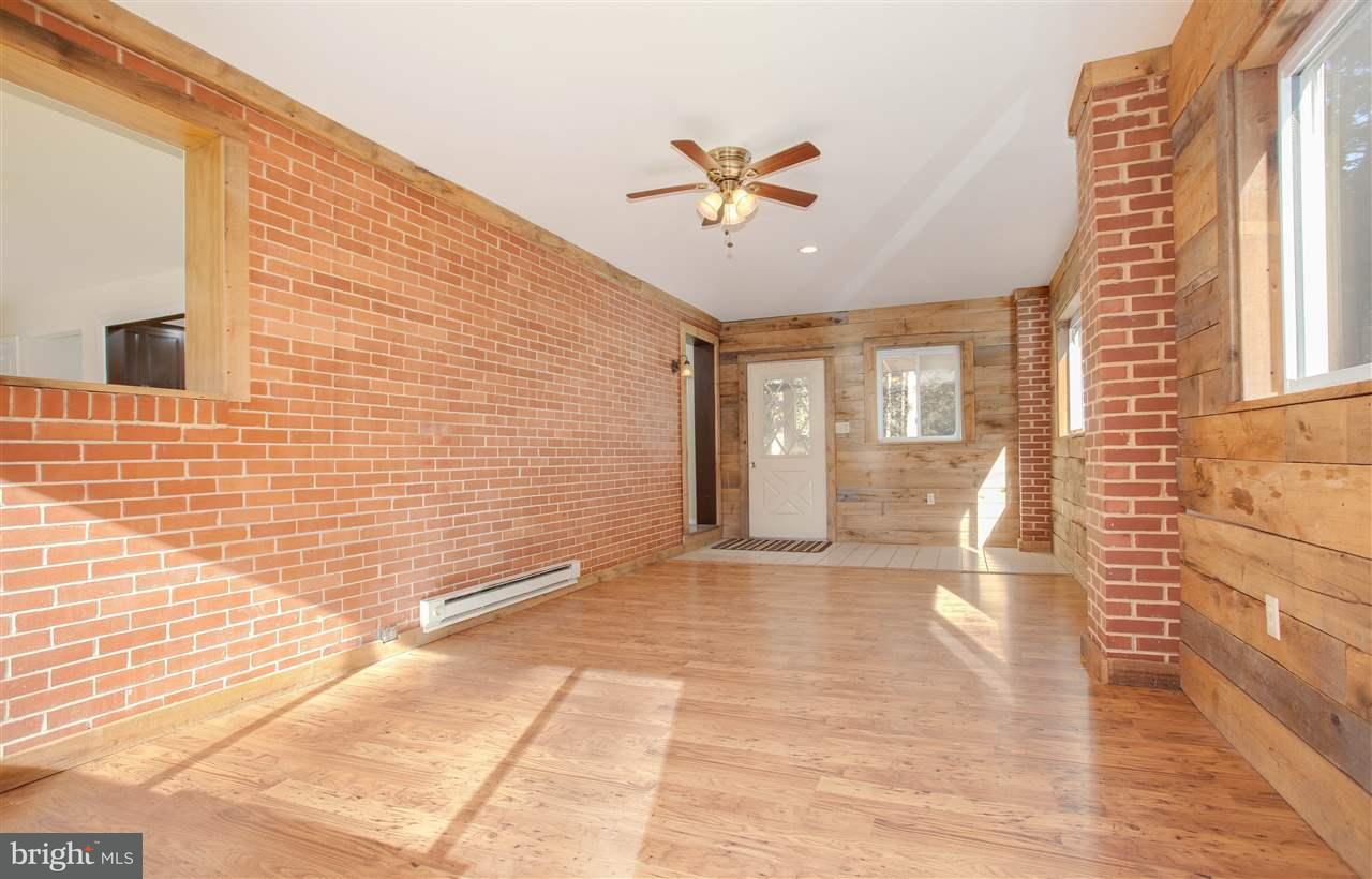 1641 Laurel Road Harrisburg, PA 17112 - Photo 13 of 22 Gallery Image 13