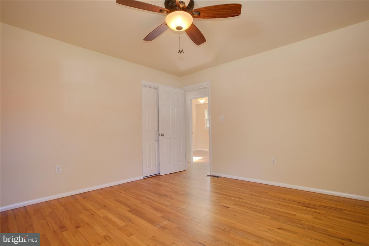 1641 Laurel Road Harrisburg, PA 17112 - Photo 7 of 22 Gallery Image 7