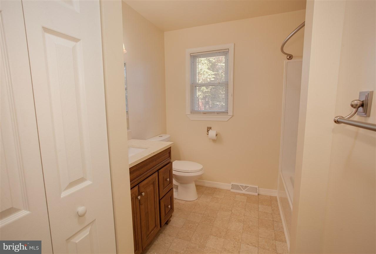 1641 Laurel Road Harrisburg, PA 17112 - Photo 9 of 22 Gallery Image 9