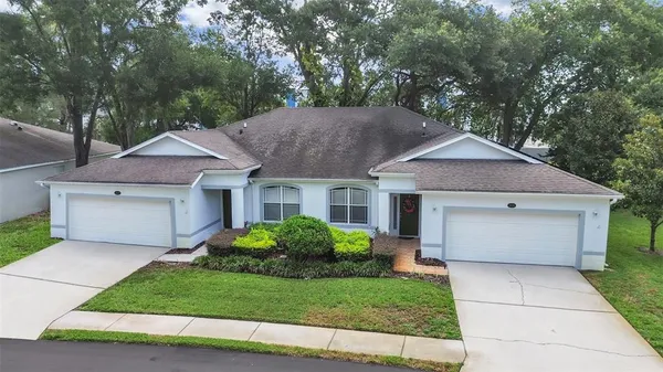 $319,900 | 8609 Alexandra Arbor Lane, Temple Terrace, FL 33637