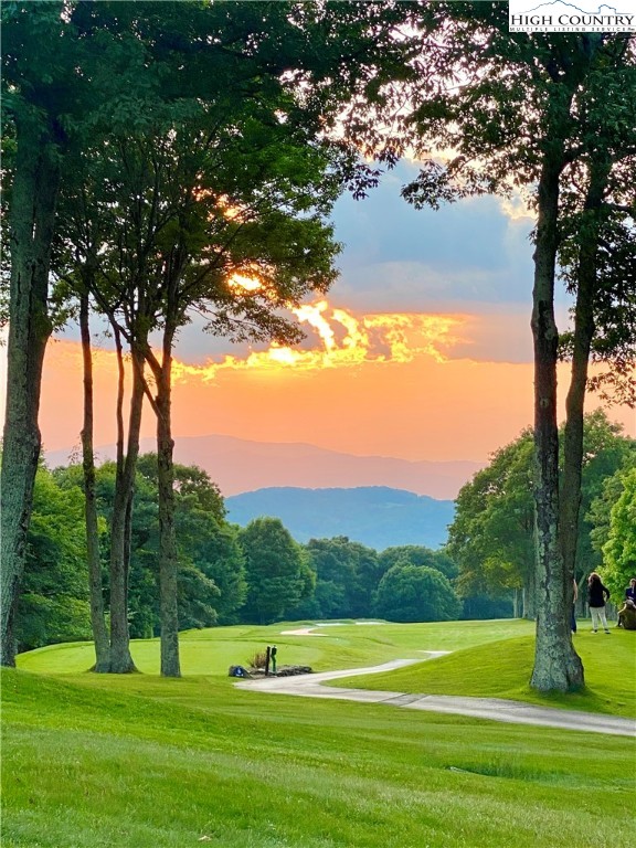 109 Old Field Road Beech Mountain, NC 28604 - Photo 4 of 50 a view of a golf course