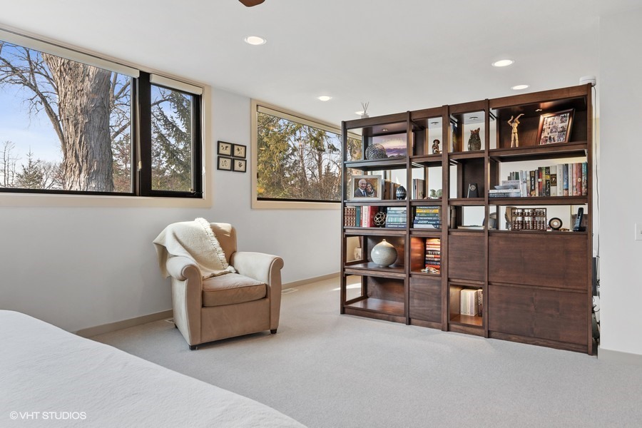 1700 Ridge Road Highland Park, IL 60035 - Photo 34 of 56 a living room with furniture and book shelf