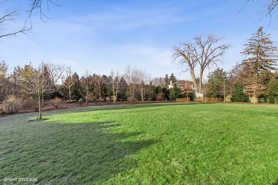 1700 Ridge Road Highland Park, IL 60035 - Photo 5 of 56 a view of grassy field with trees