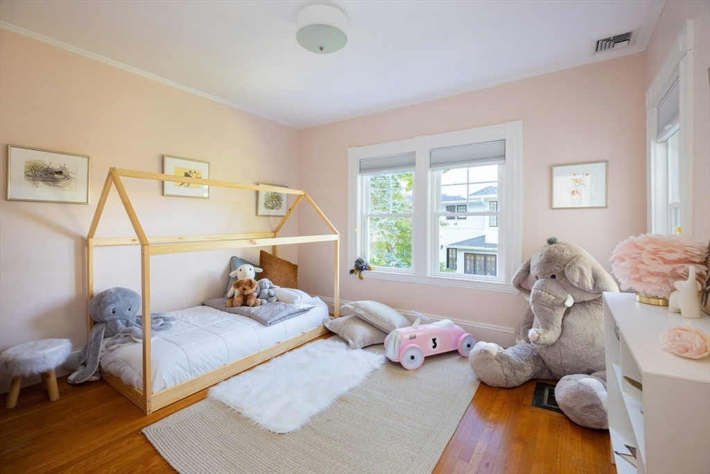 17 Winthrop Road Lexington, MA 02421 - Photo 16 of 29