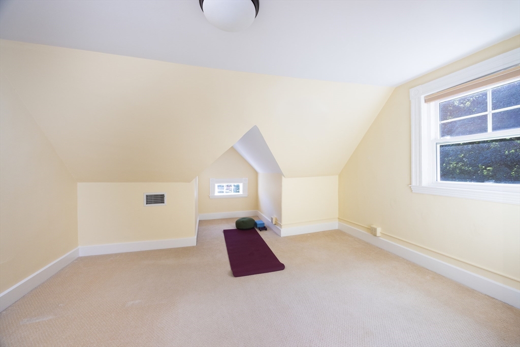 17 Winthrop Road Lexington, MA 02421 - Photo 19 of 29