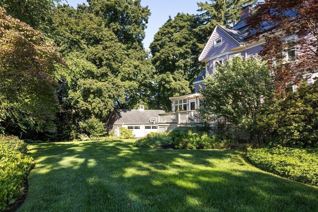 17 Winthrop Road Lexington, MA 02421 - Photo 27 of 29