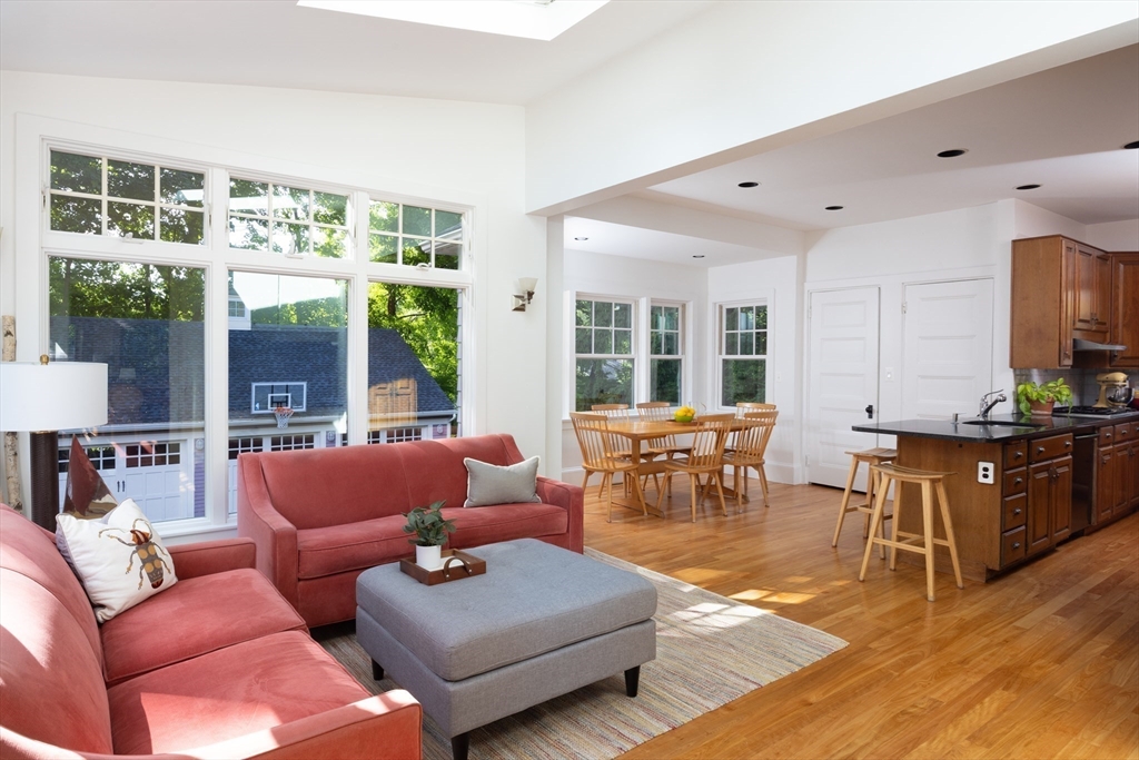 17 Winthrop Road Lexington, MA 02421 - Photo 9 of 29