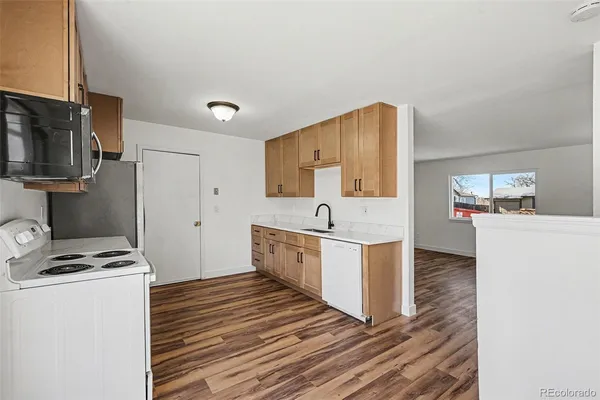 $435,000 | 1800 South Mobile Street, Aurora, CO 80017