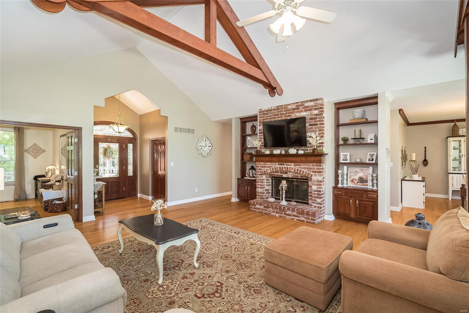 415 Mark Wesley Lane Ballwin, MO 63021 - Photo 14 of 85