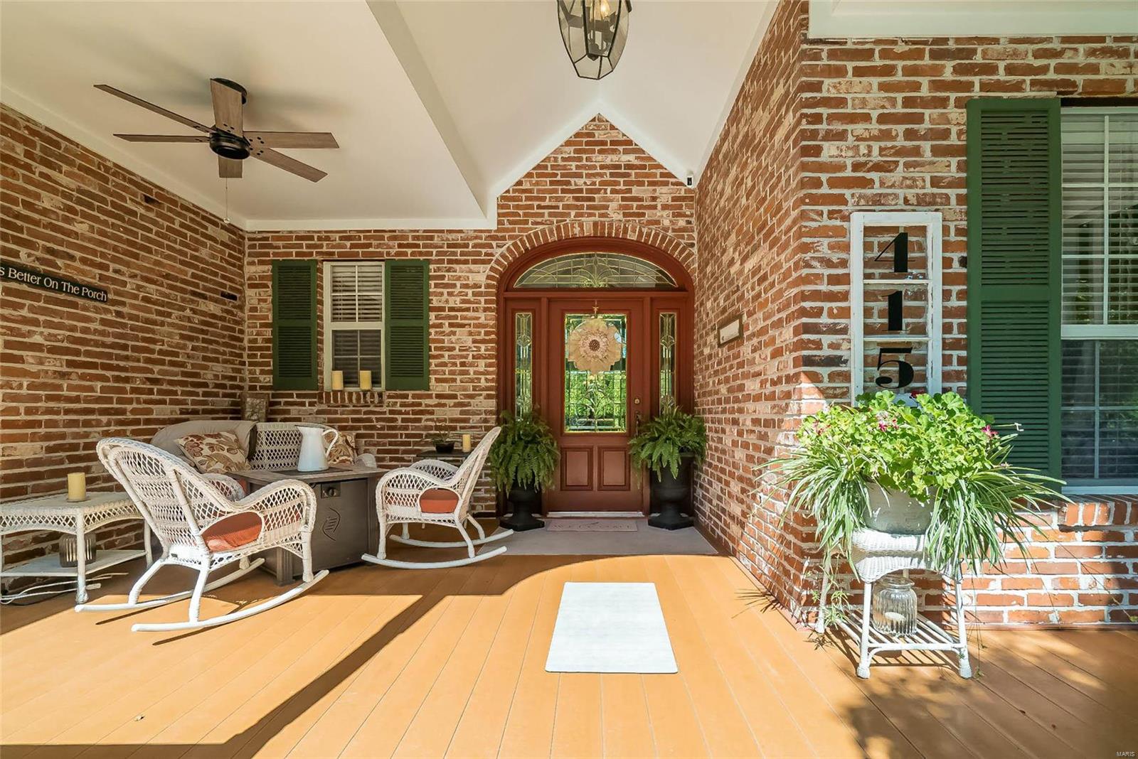 415 Mark Wesley Lane Ballwin, MO 63021 - Photo 4 of 85