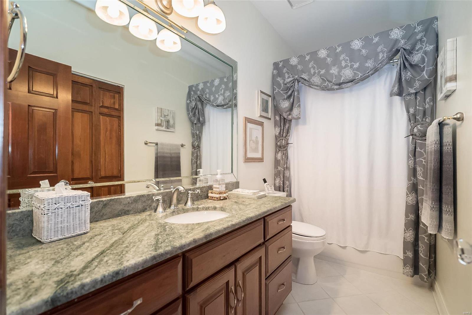 415 Mark Wesley Lane Ballwin, MO 63021 - Photo 48 of 85