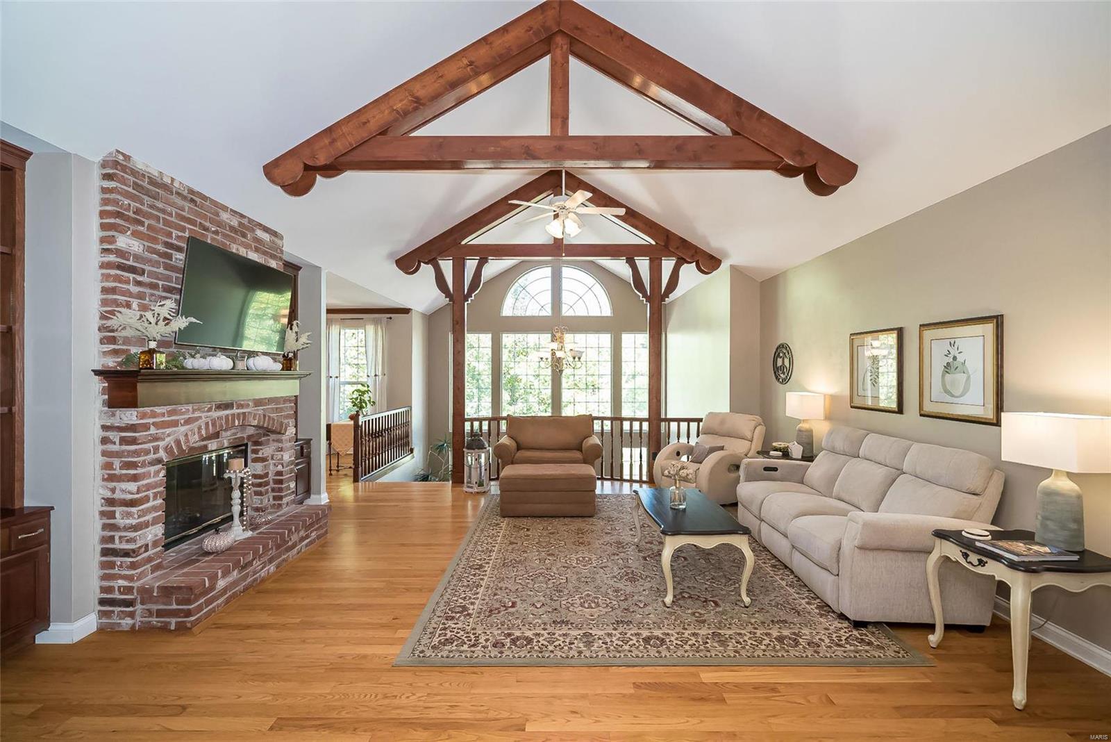 415 Mark Wesley Lane Ballwin, MO 63021 - Photo 8 of 85