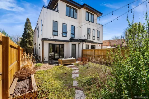 a picture of floor plan