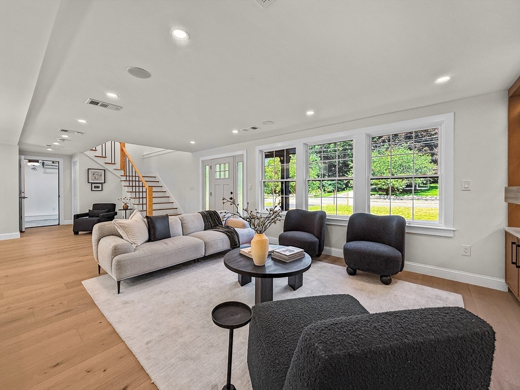 500 Franklin Street Reading, MA 01867 - Photo 12 of 42